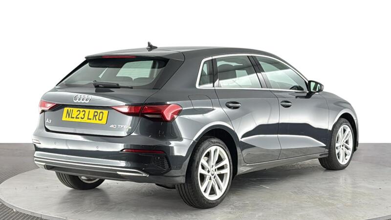 Audi A3 view 4