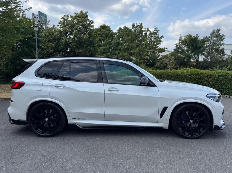 BMW X5 view 5