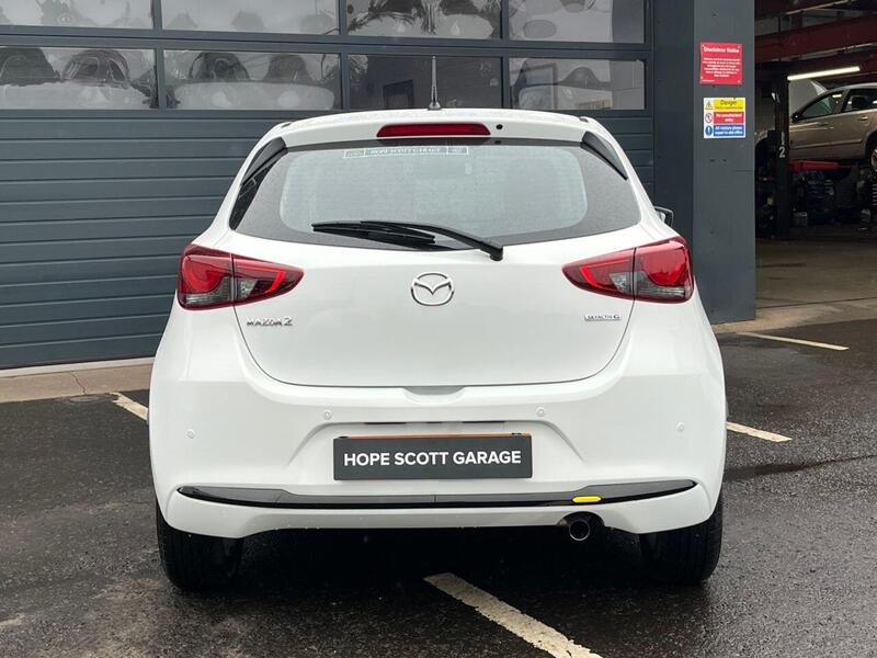 Mazda Mazda2 view 5