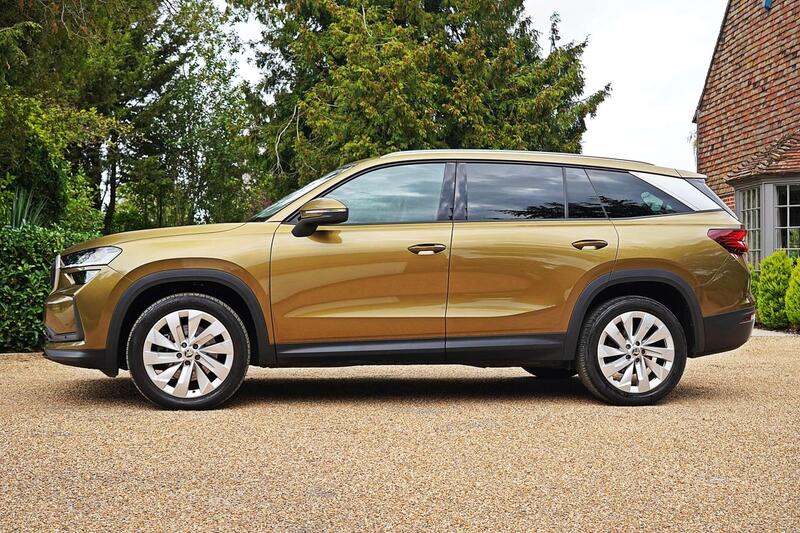 Skoda Kodiaq view 3