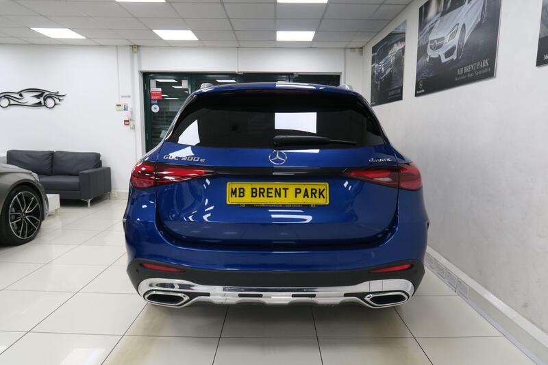 Mercedes-Benz Mercedes-Benz GLC view 5