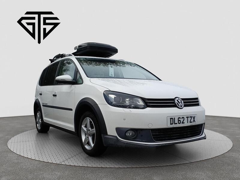 2013 Volkswagen Golf in White for sale
