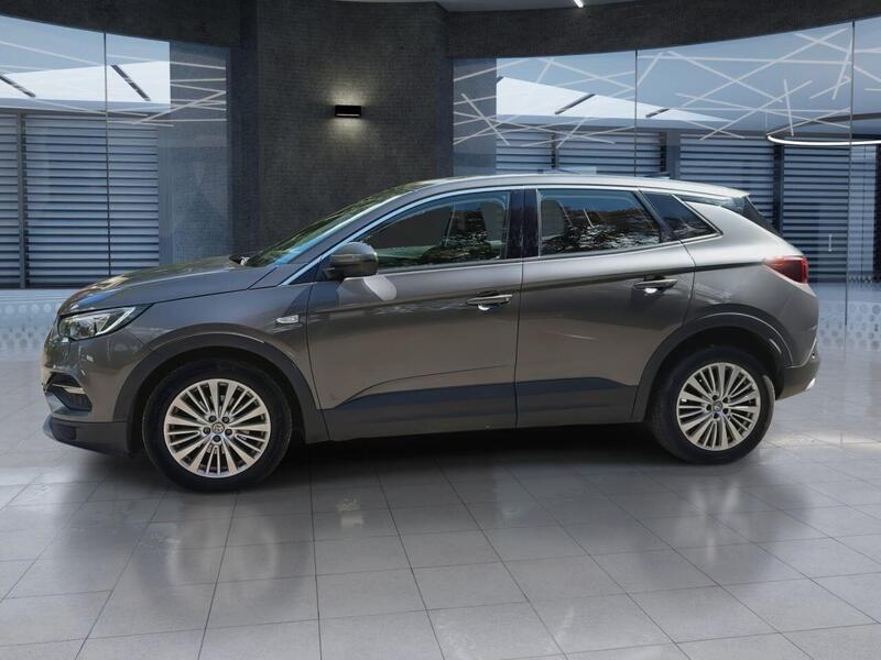 Vauxhall Grandland X view 4