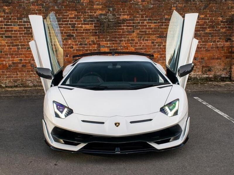 Lamborghini Aventador view 5