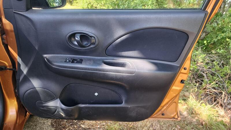 2011 Nissan Micra — photo 33