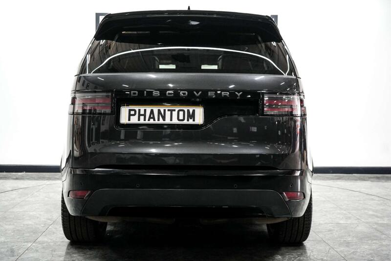Land Rover Discovery 3 view 4