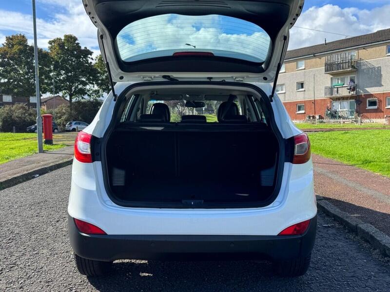 Hyundai Ix35 view 5