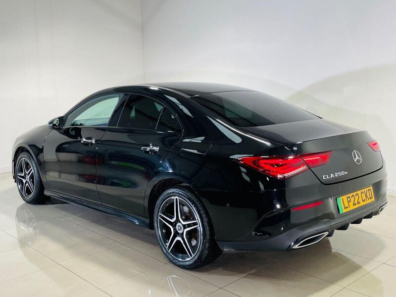 Mercedes-Benz Cla view 3