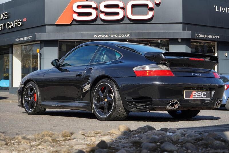 Porsche 911 view 2