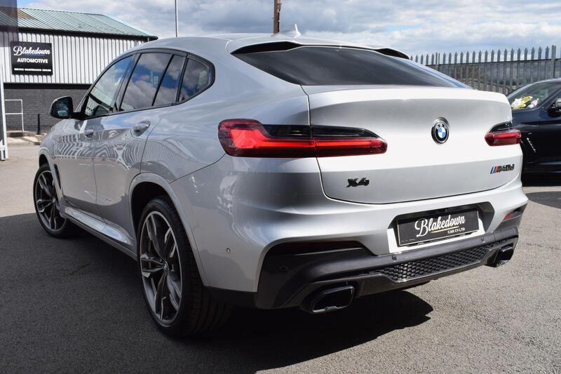 BMW X4 view 6