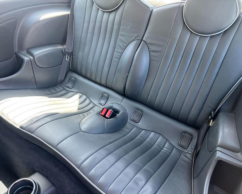 Mini Cooper view 7
