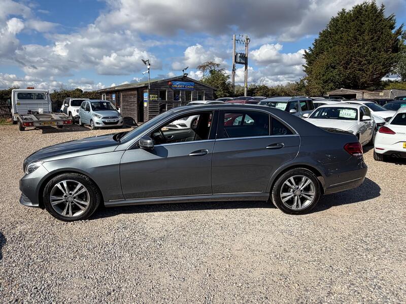 Mercedes-Benz E Class view 6