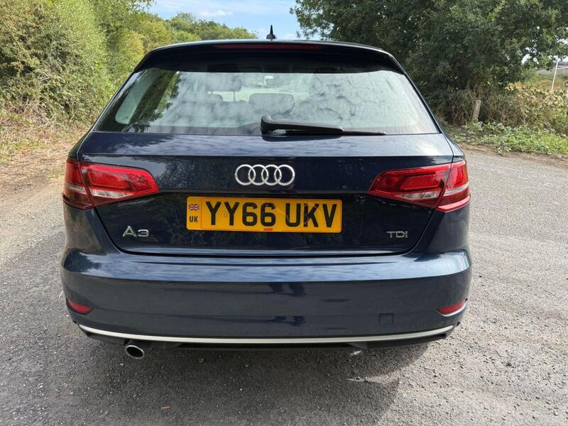 Audi A3 view 7