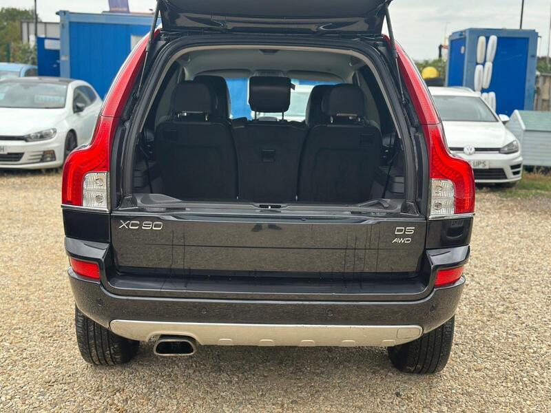 Volvo XC90 view 34