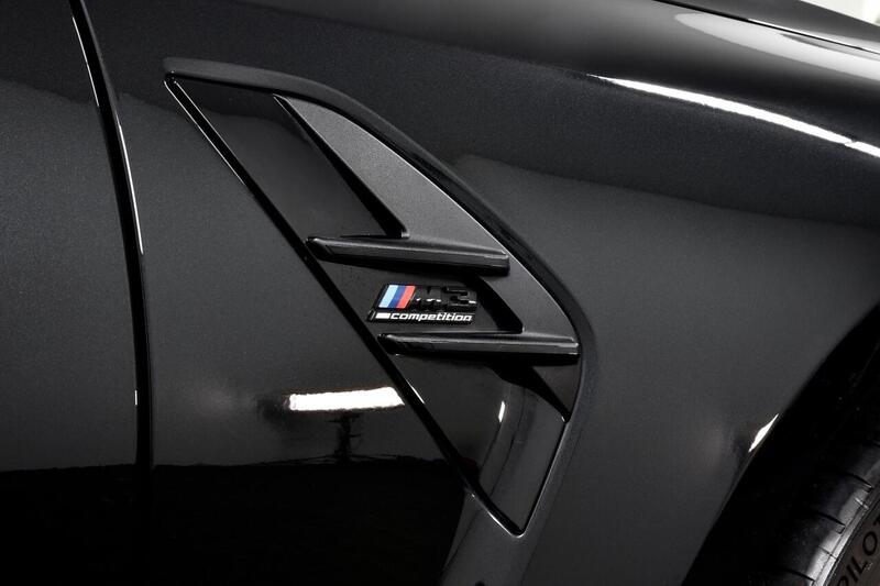 BMW M3 view 4