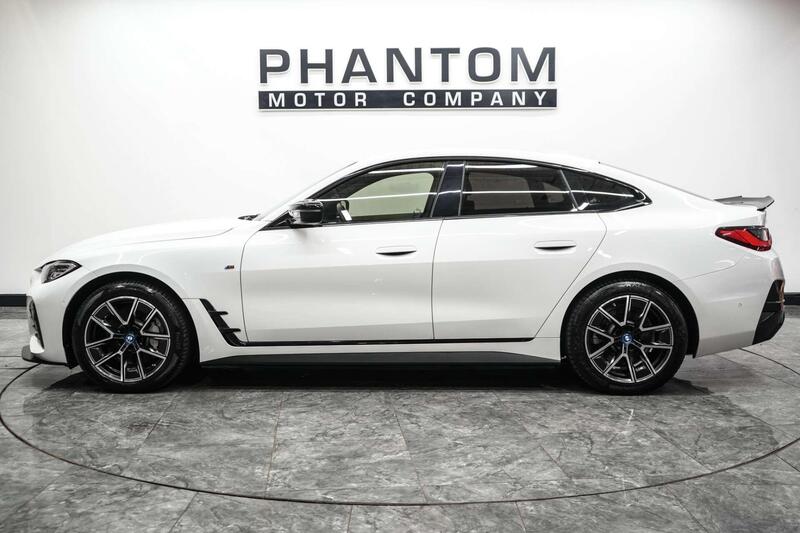 BMW I4 view 3