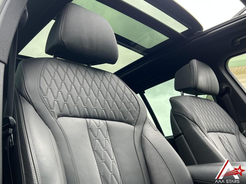 BMW X5 view 2