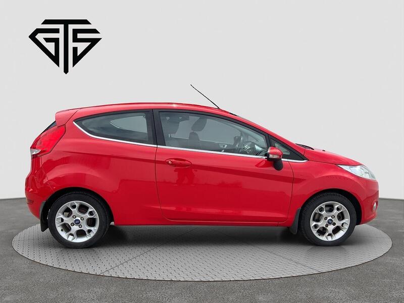 Ford Fiesta view 2