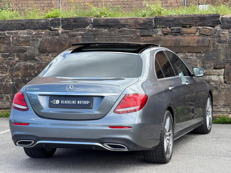 Mercedes-Benz E-Class view 7