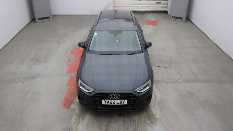 Audi A4 view 7