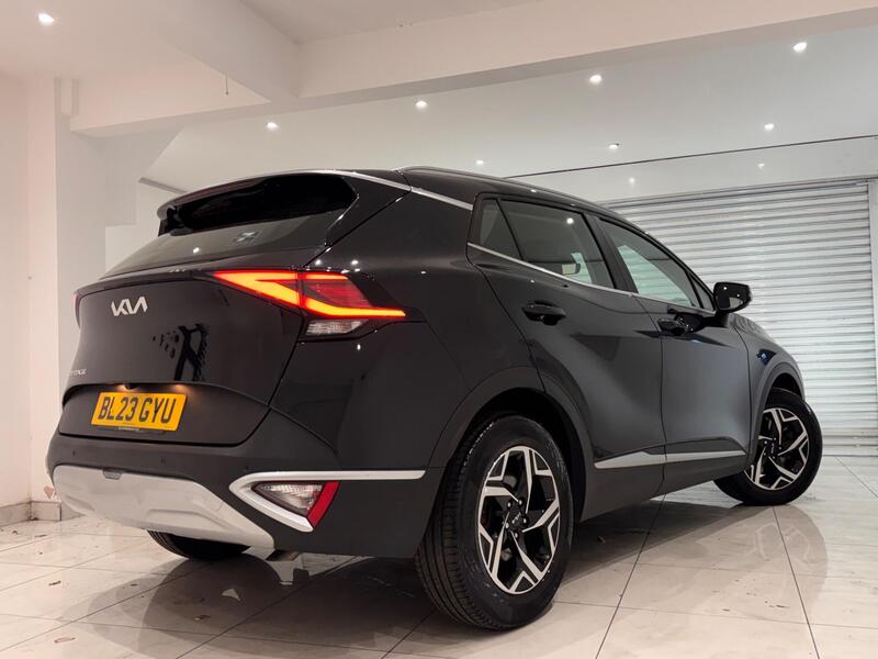 Kia Sportage view 2