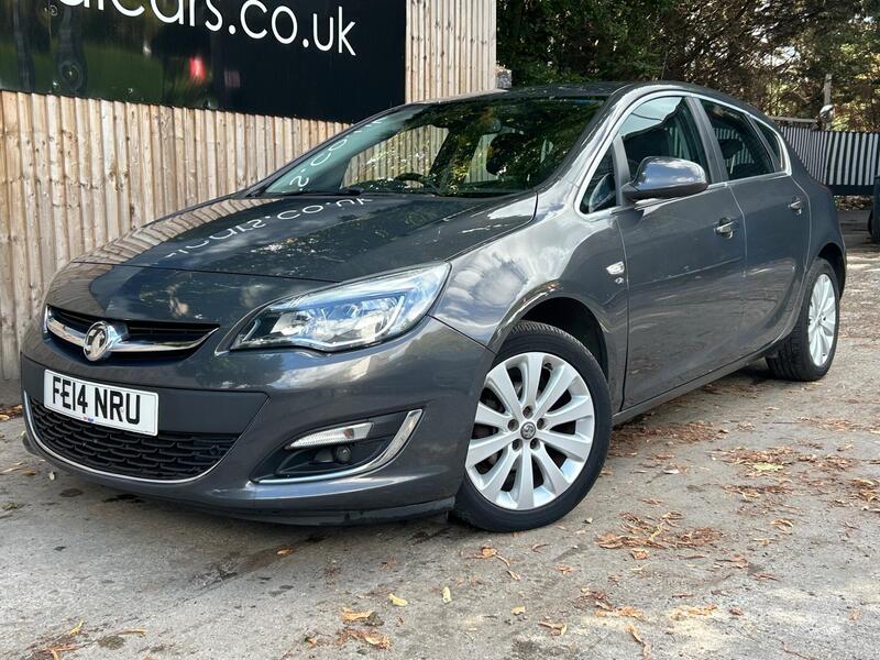 Vauxhall Astra view 6