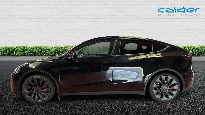 Tesla Model Y view 5