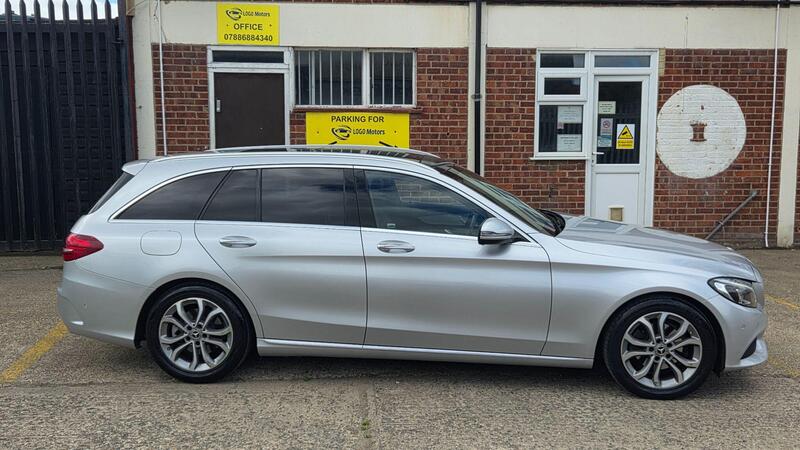 Mercedes-Benz C-Class view 7