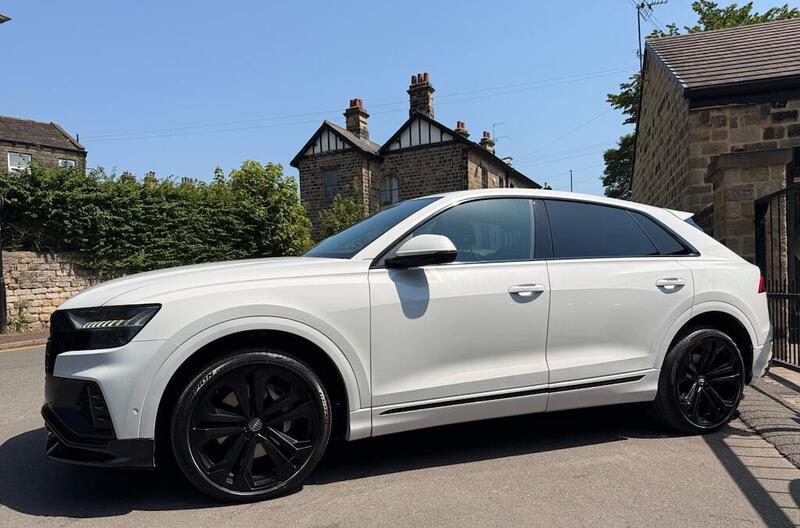 Audi Audi Q8 view 5