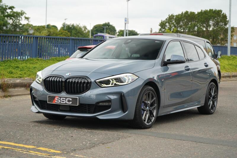 BMW 1 Series view 7