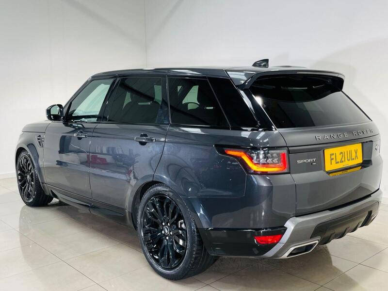 Land Rover Range Rover Sport view 4
