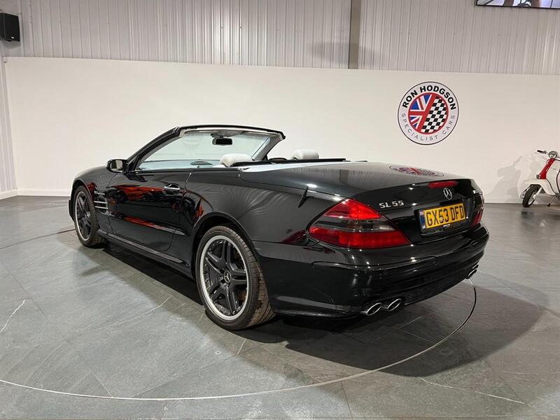Mercedes-Benz SL view 3