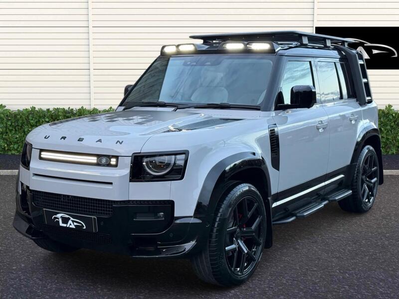 Land Rover Defender 110 main image