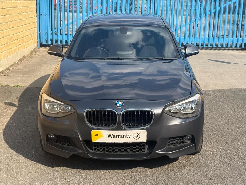 BMW 1 Series view 5