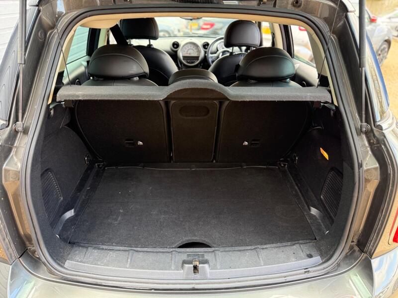 Mini Countryman view 25