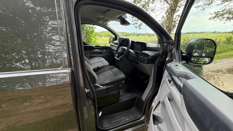 2024 Ford Transit Custom — photo 8
