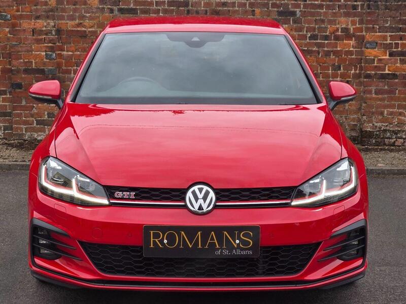 Volkswagen Golf view 4
