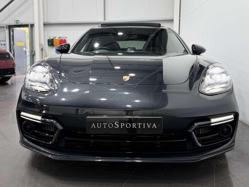 Porsche Panamera view 6