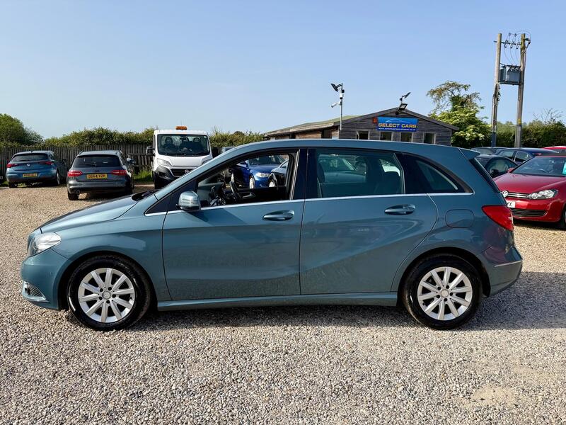 Mercedes-Benz B Class view 6