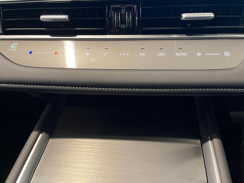 Glove Box
