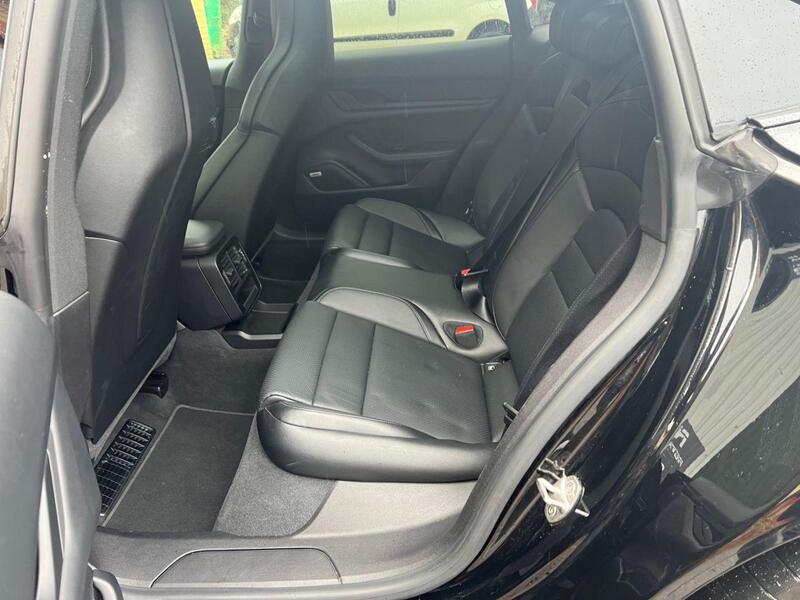 Porsche Taycan view 19