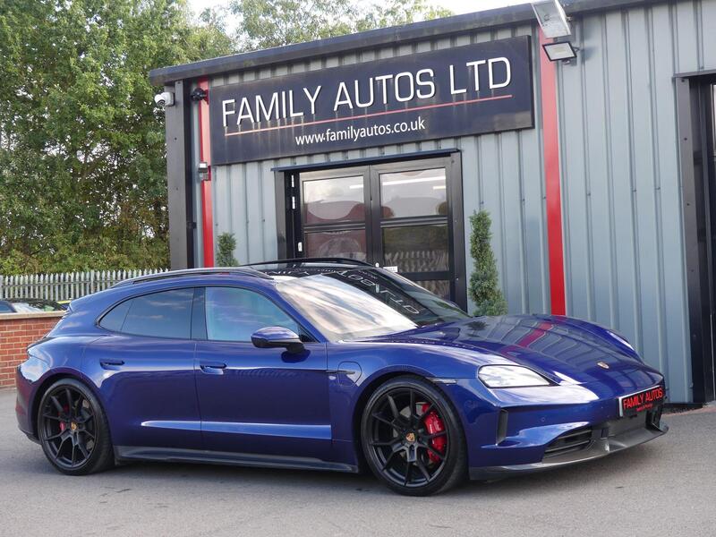 Porsche Taycan view 5