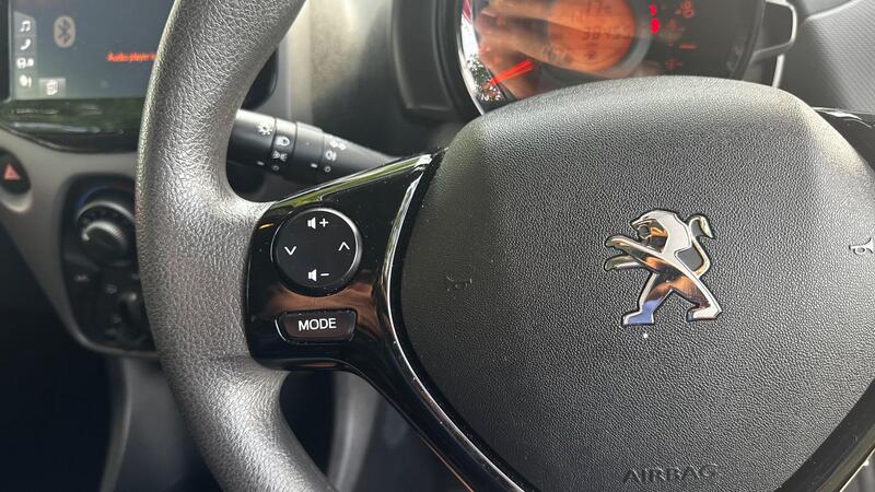 2018 Peugeot 108 — photo 12