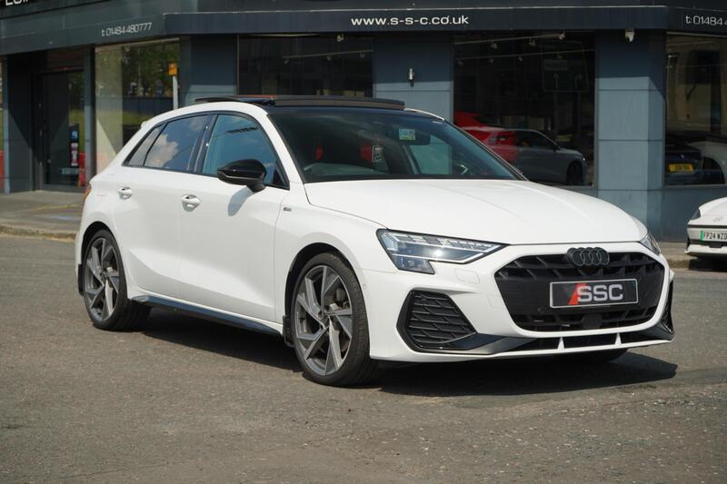 Audi A3 view 4