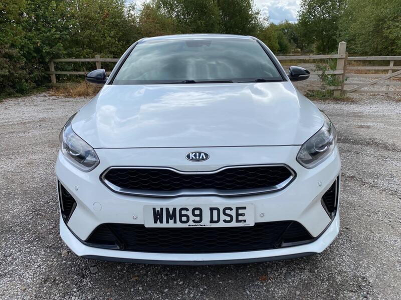 Kia Proceed view 2