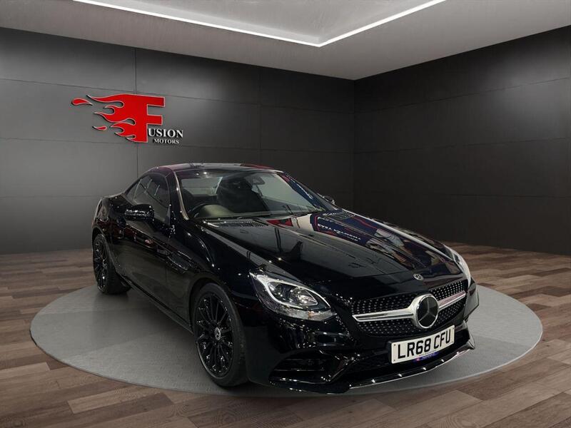 Mercedes-Benz SLC view 3