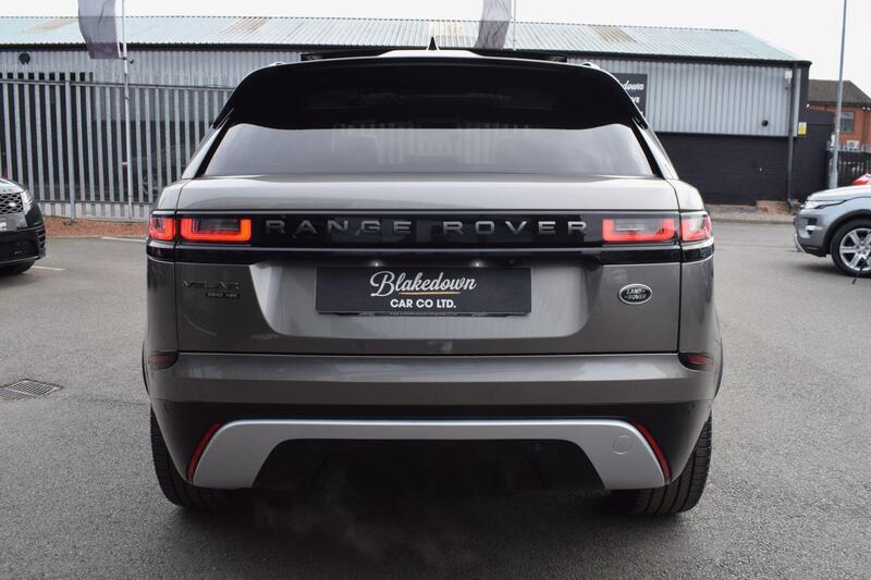 Land Rover Range Rover Velar view 5