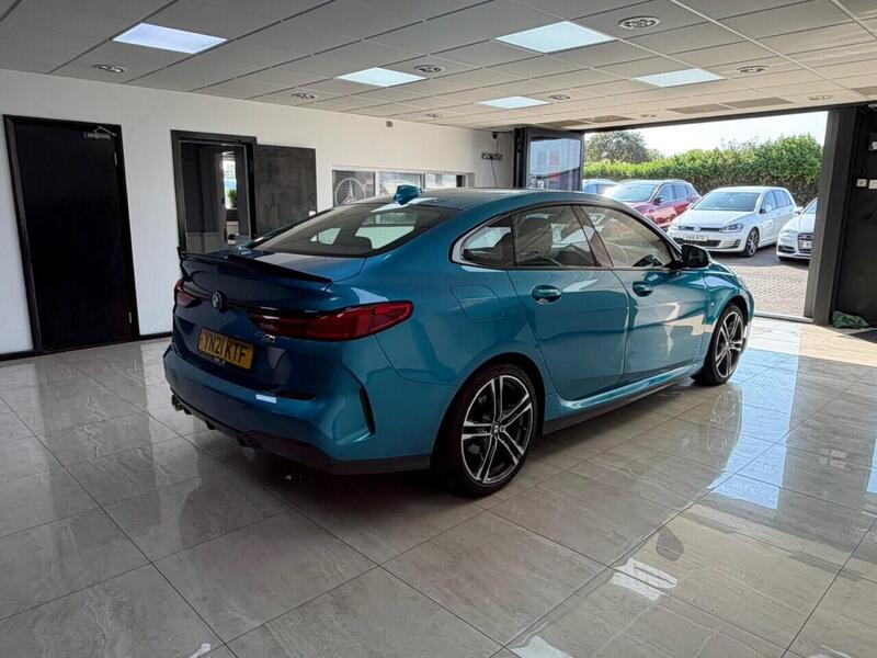 BMW 2 Series view 3