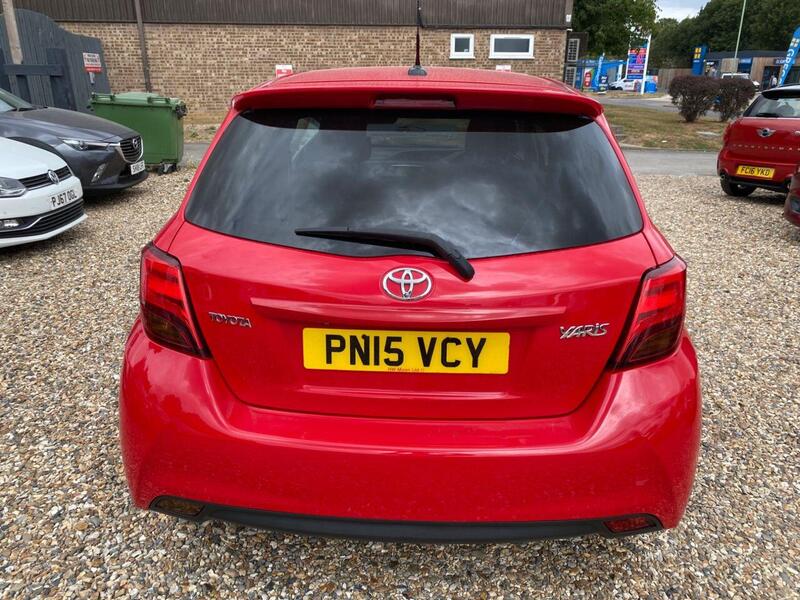 Toyota Yaris view 6
