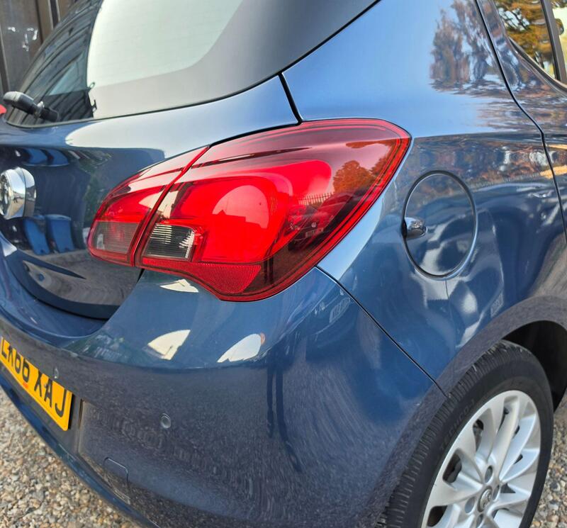 Vauxhall Corsa 1.4i SE Auto Euro 6 5dr thumbnail 11